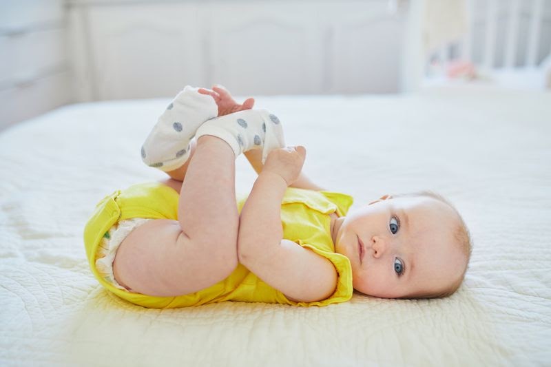 The best baby socks that stay on should have an elastic strap across your baby’s foot