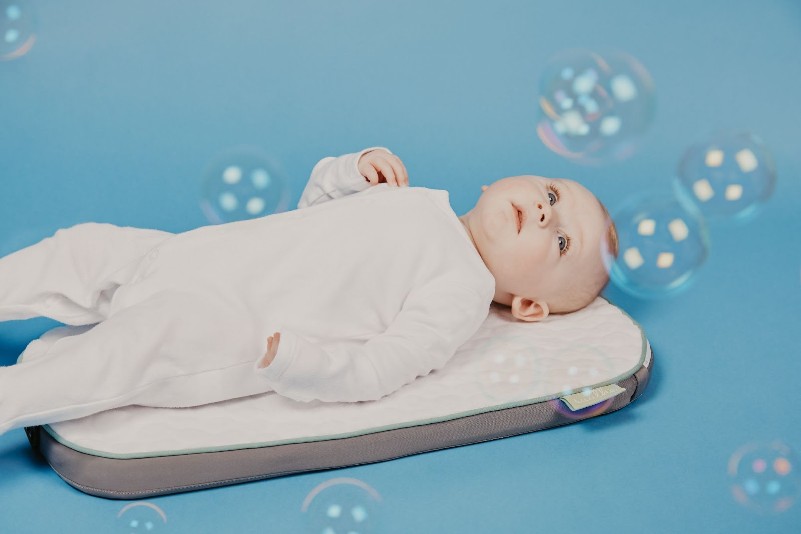https://www.ashtonbee.com/wp-content/uploads/2022/04/Baby-Pillows-for-Cribs.jpg